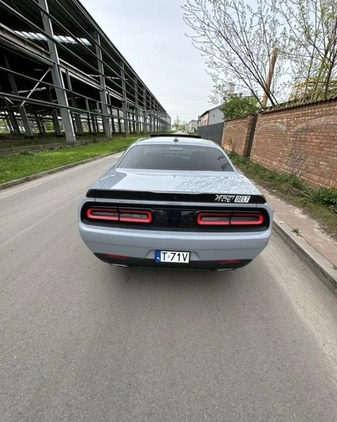 Dodge Challenger cena 129000 przebieg: 37000, rok produkcji 2021 z Nieszawa małe 154